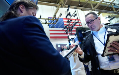 Wall Street week ahead: housing market, unemployment updates